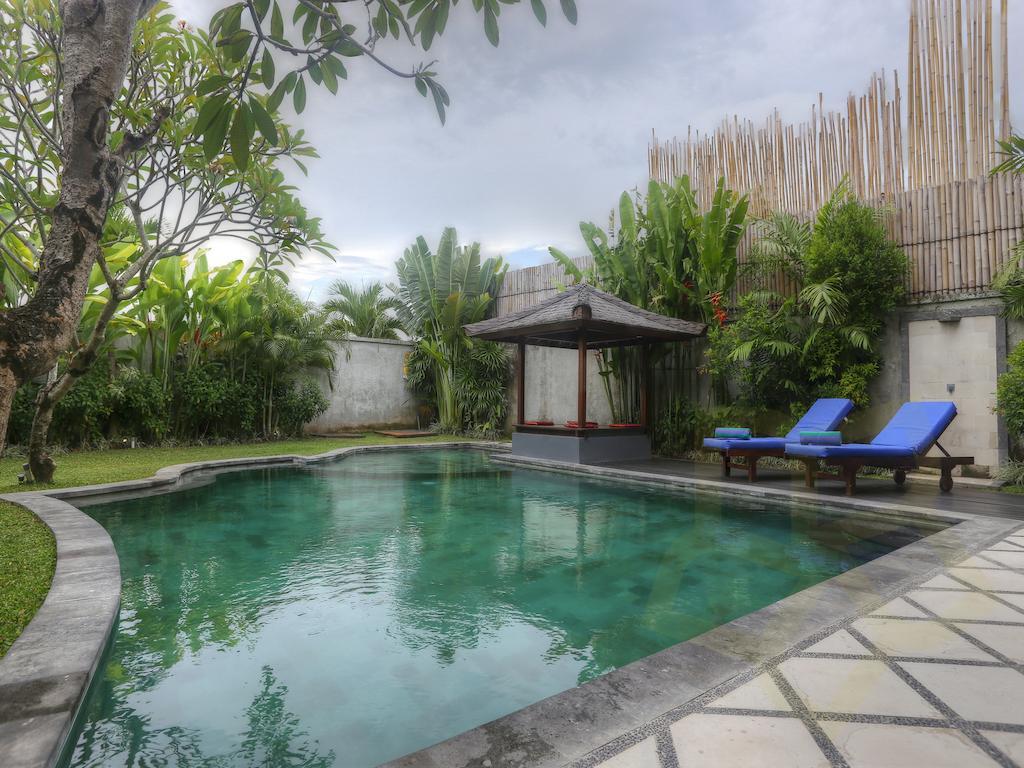 Villa Fanisa Kuta  Room photo