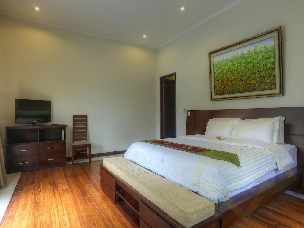 Villa Fanisa Kuta  Room photo